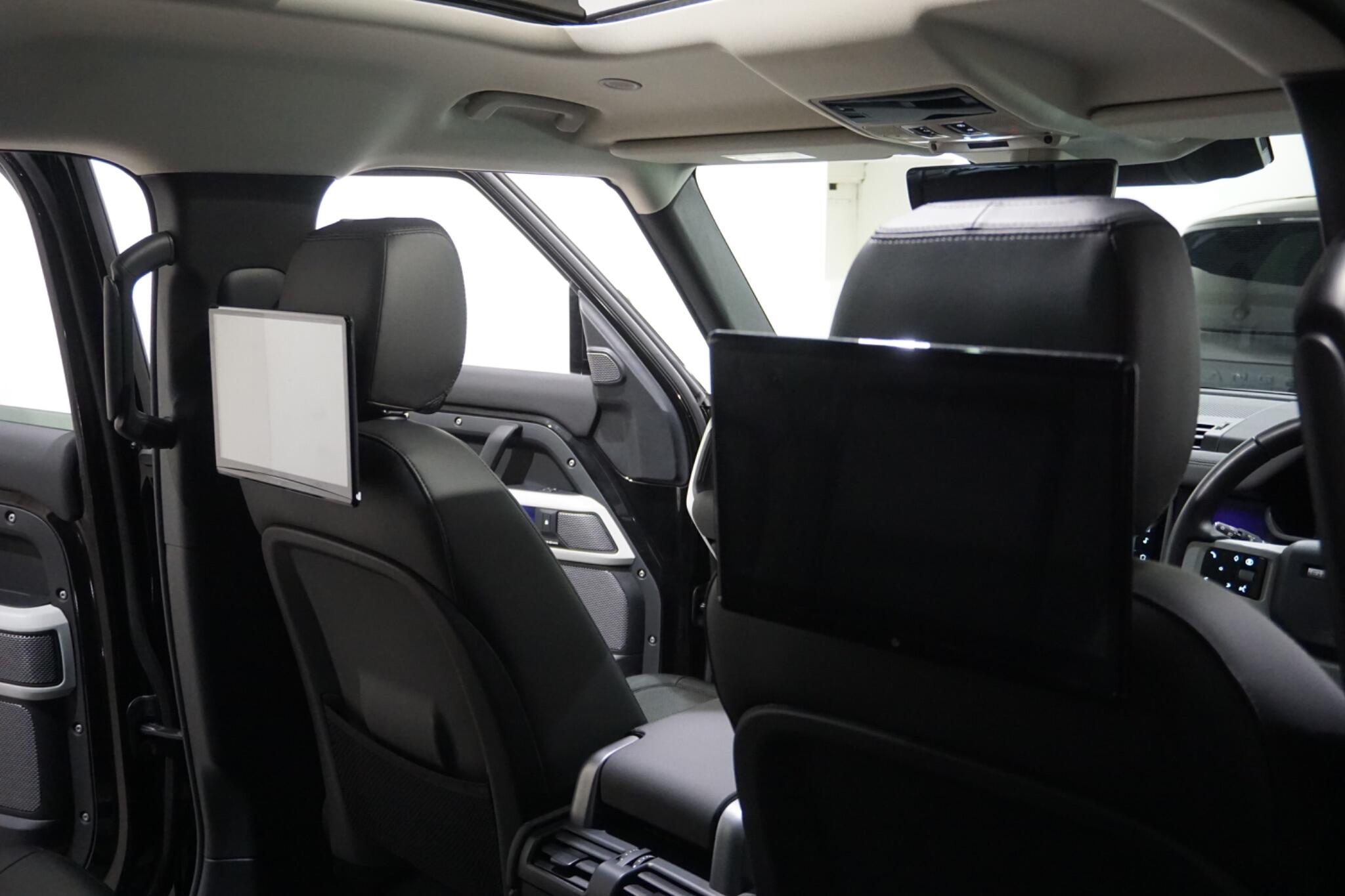 Land Rover Defender 110 3.0 D250 MHEV XS Edition SUV 5dr Diesel Auto 4WD Euro 6 (s/s) (250 ps)